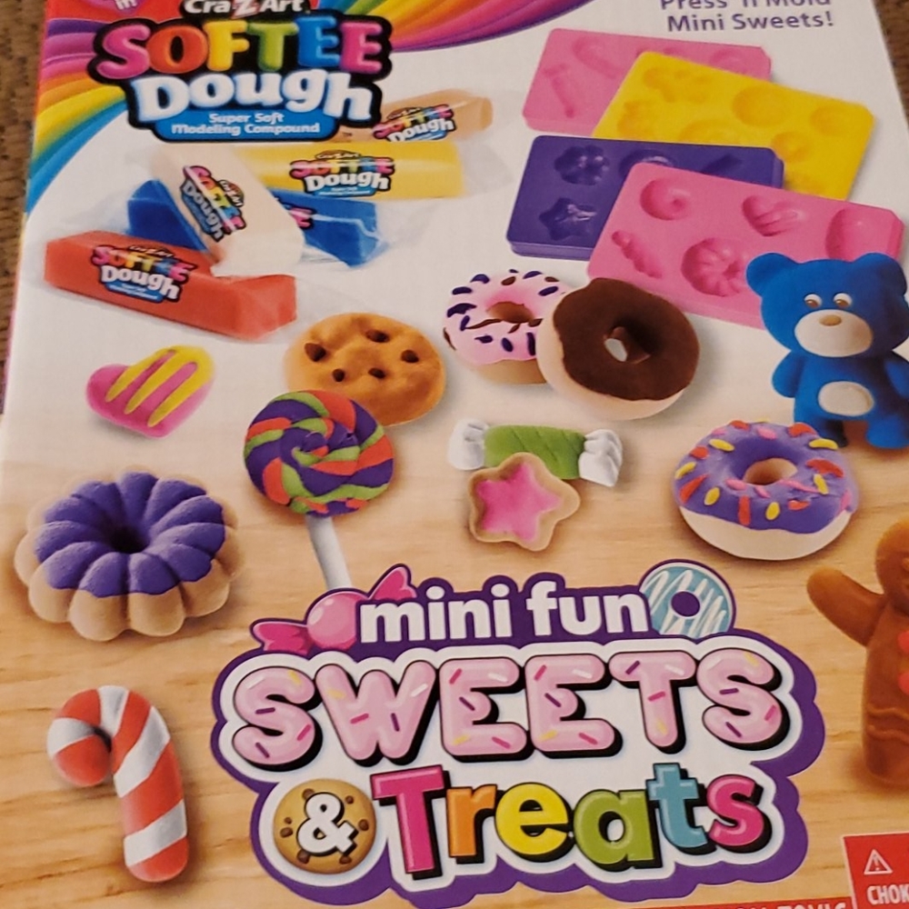 Cravat softee dough, mini fun sweets & treats nib - Picture 3 of 8